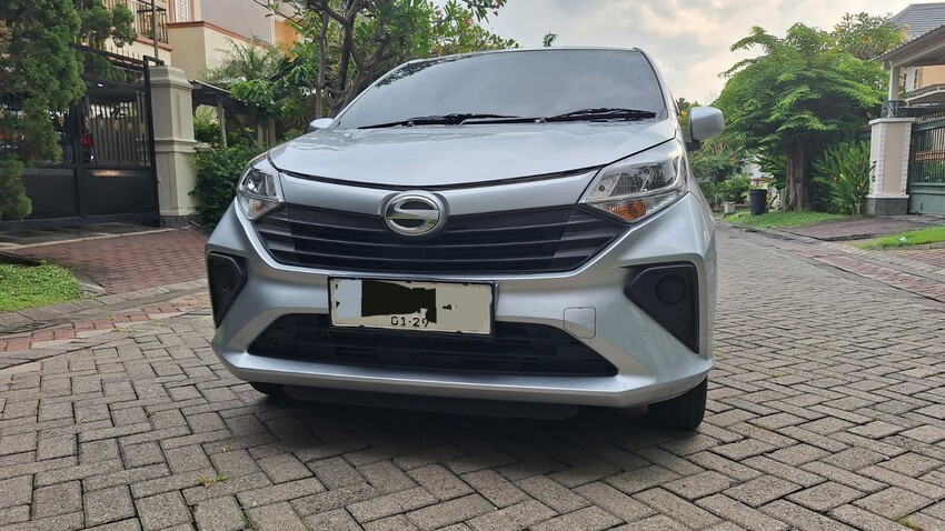 Daihatsu Sigra 2023 matik ori