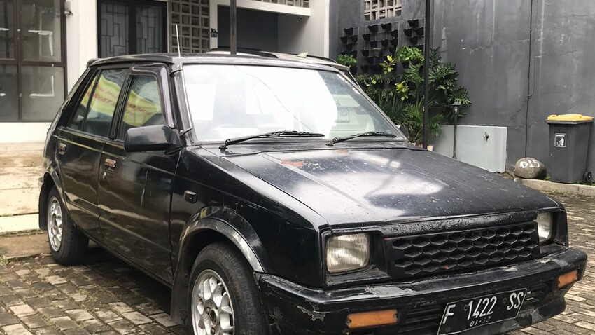 Daihatsu Charade 1984 Bensin