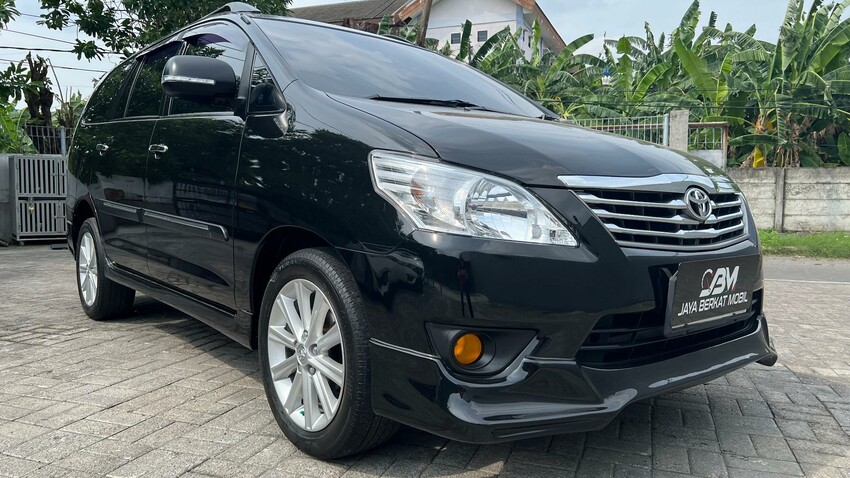 Toyota Kijang Innova 2012 Diesel