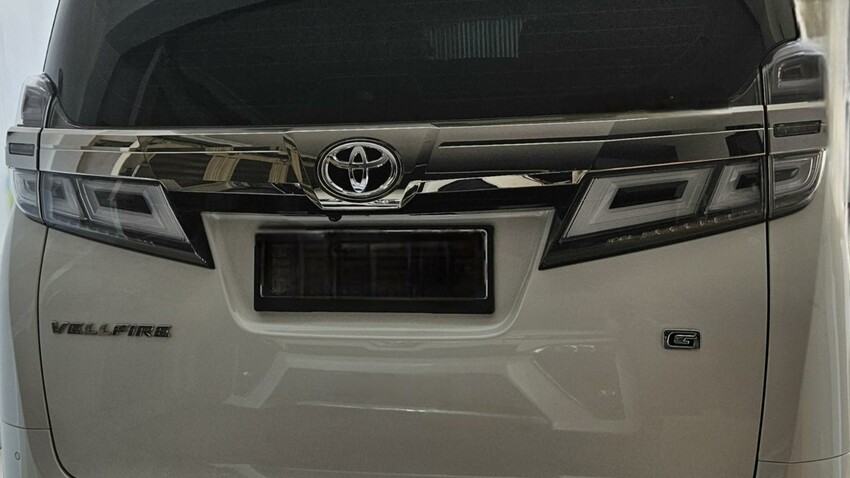 Toyota Vellfire 2020 Bensin