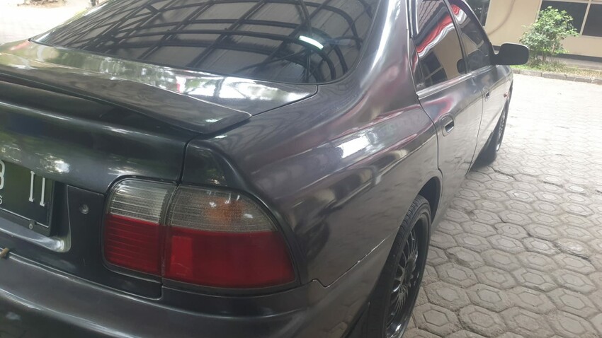 Honda Accord 1997 Bensin