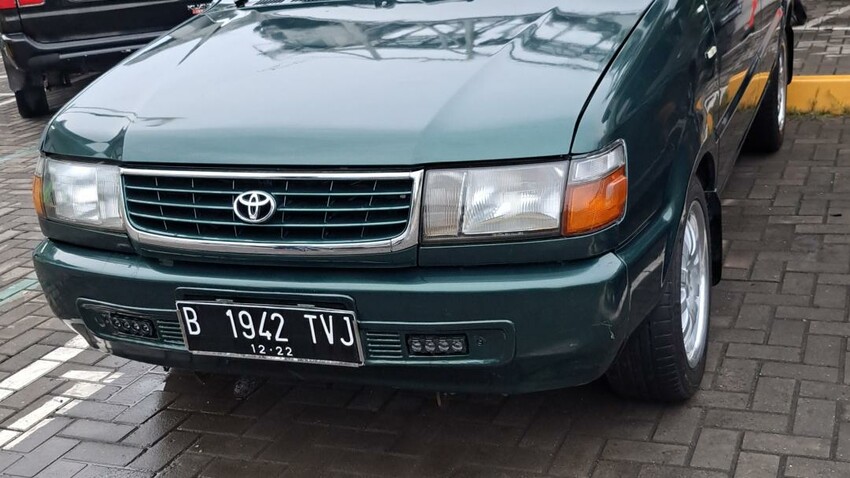 Toyota Kijang 1997 Bensin