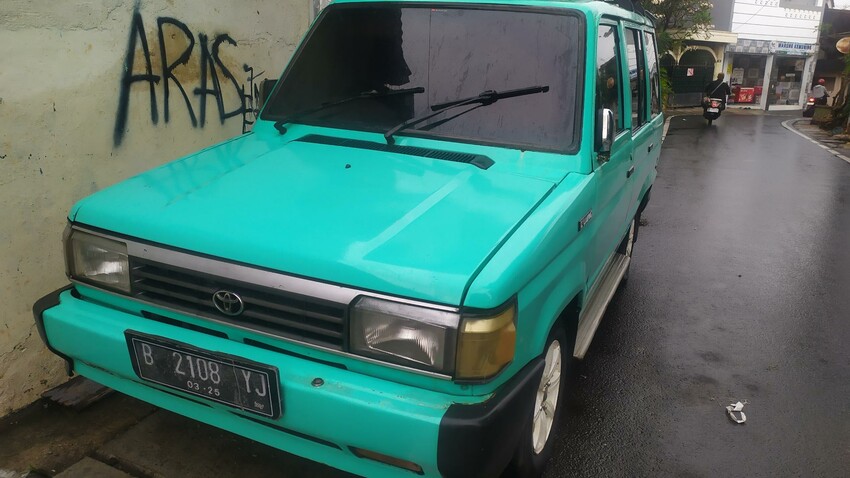 Toyota Kijang  Rover