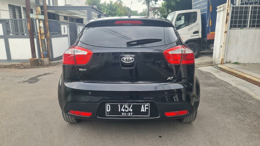 Kia Rio S. E 2012 mulus