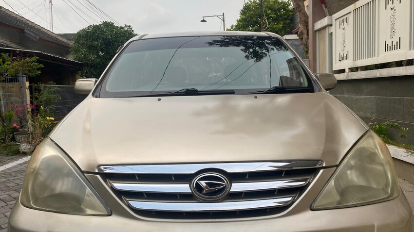 Daihatsu Xenia 2005 Bensin