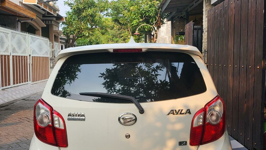 Daihatsu Ayla x 2015 Bensin