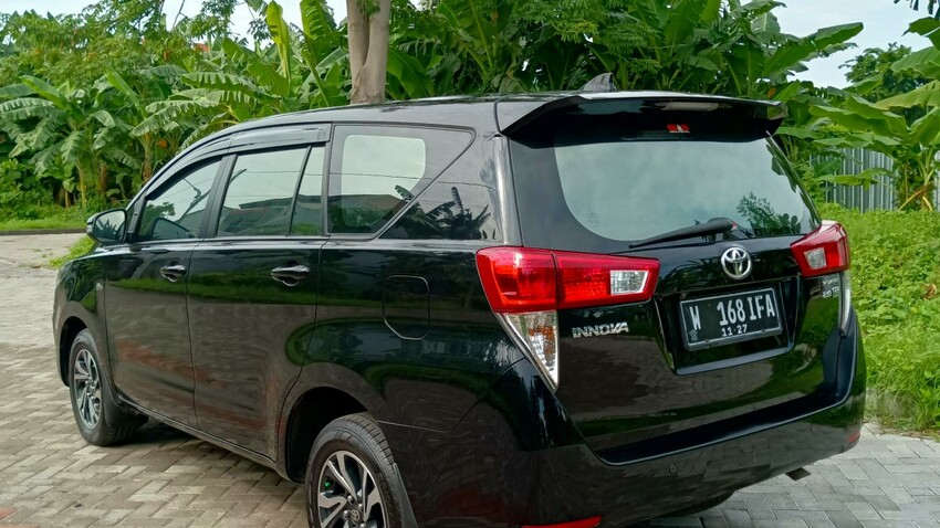 Toyota Kijang Innova 2022 Bensin