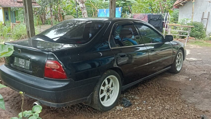 Honda Accord 1995 Bensin