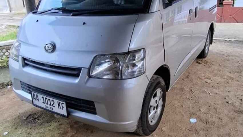 Daihatsu Gran max 2010 Bensin