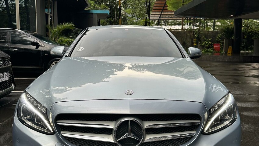 DIJUAL BU UNDERMARKET BOLEH CHECK OLX! Mercedes-Benz C200 2015 Bensin