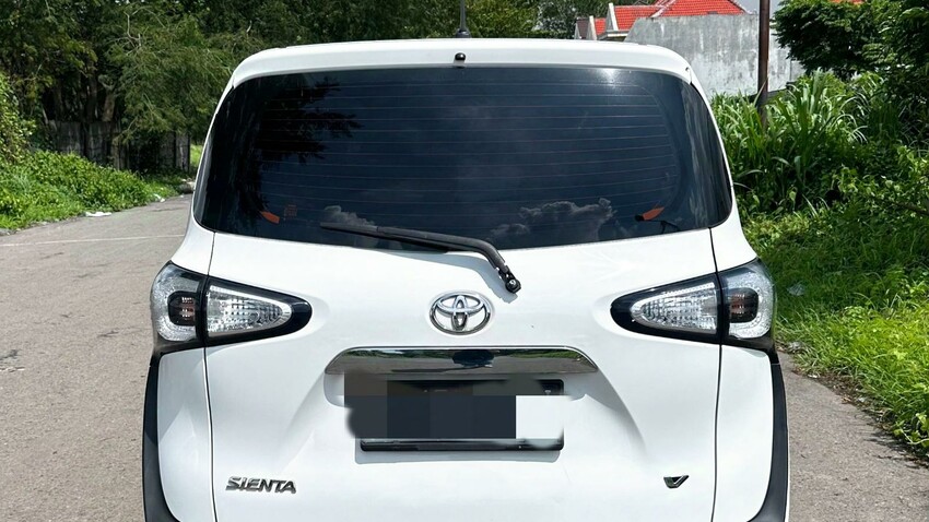 Toyota Sienta 2017 Bensin