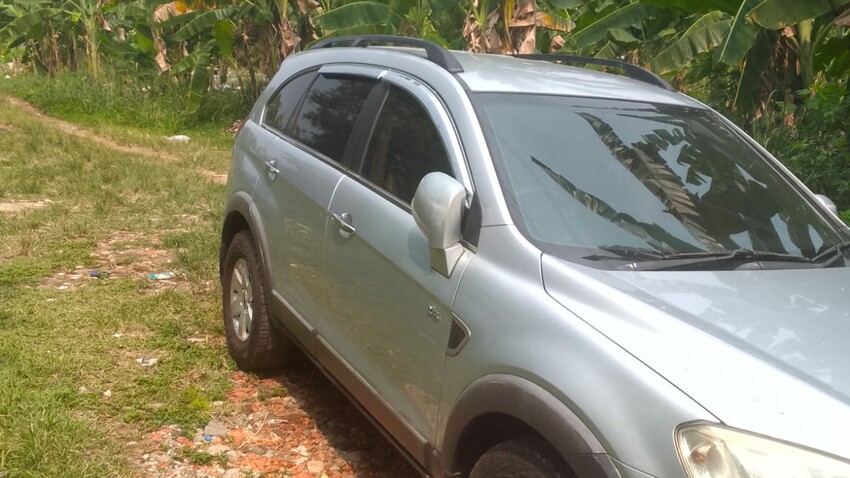 Chevrolet Captiva 2010 Bensin