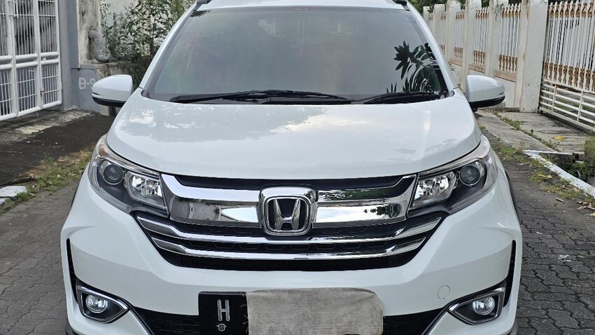 BR-V 1.5 E CVT Automatic (FACE LIFT) 100% Ors Cat LIKE NEW