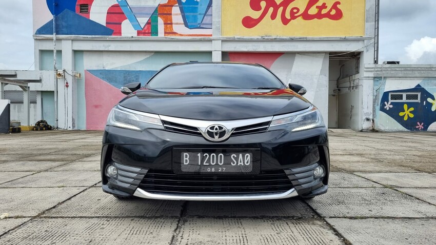 Toyota Corolla Altis V 1.8 at 2017 Bensin