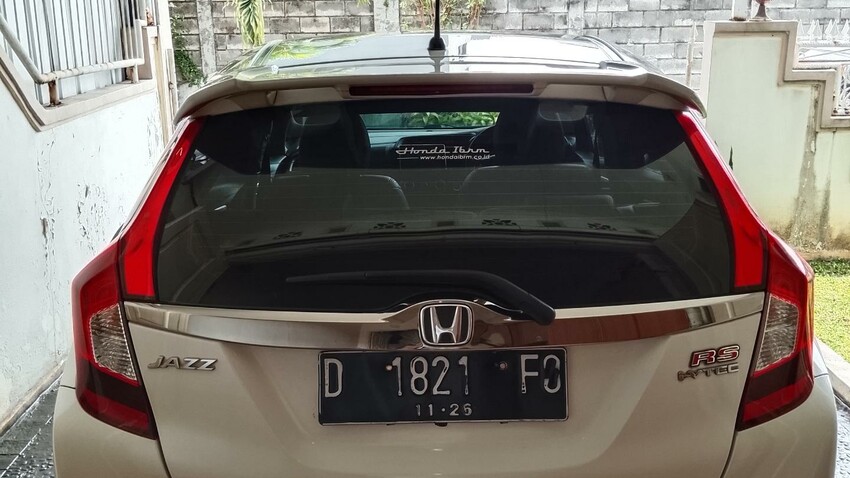 Km42 Ribu Asli: Honda Jazz RS Matic '16 (D)