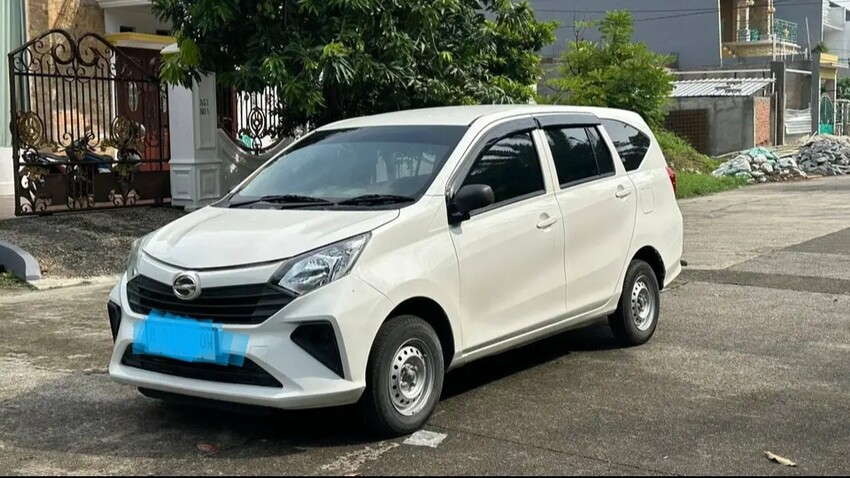Tdp 3 Jutaan Daihatsu New Sigra D MT Putih Muluzz