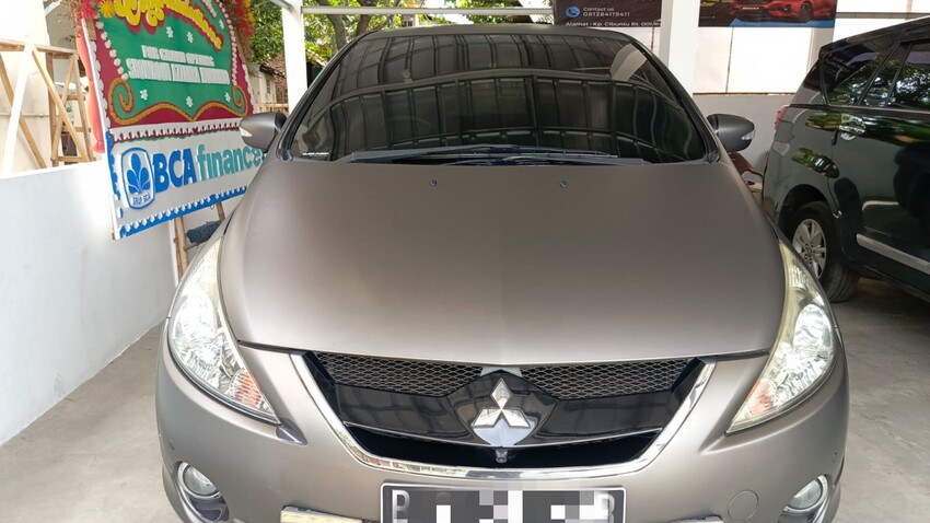 Mitsubishi Grandis GT tertinggi 2010 Bensin