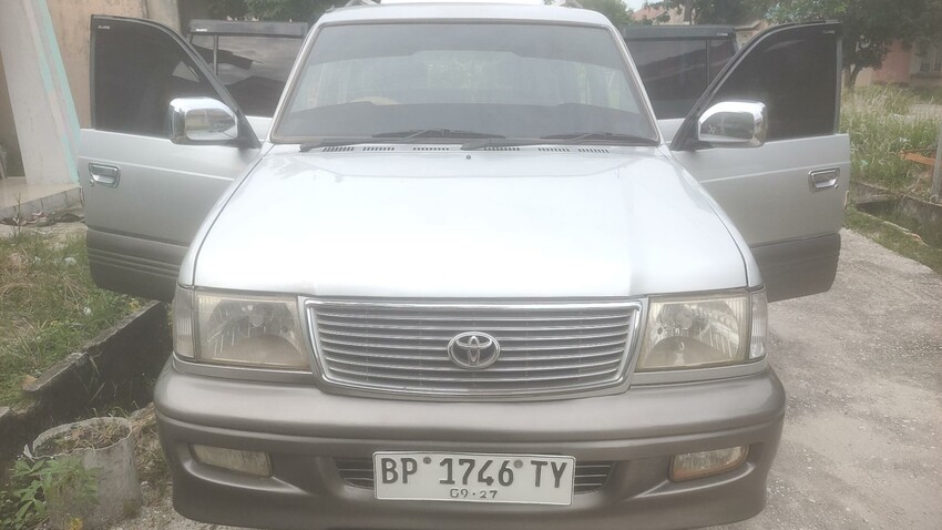 Toyota Kijang 2002 Bensin