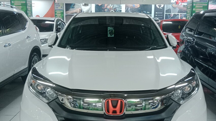 Honda HRV E facelift  2018 Bensin