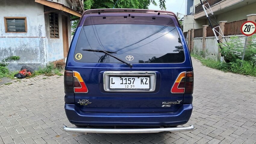 2002 Kijang LGX Metic