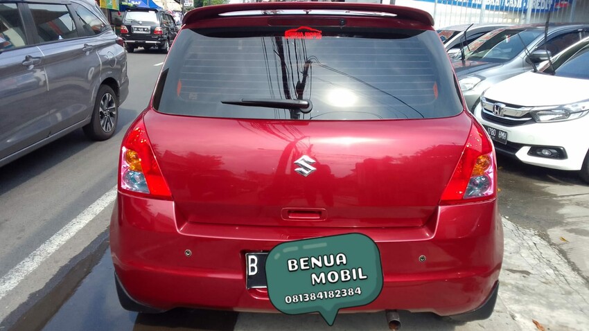 Suzuki Swift 2012 Bensin