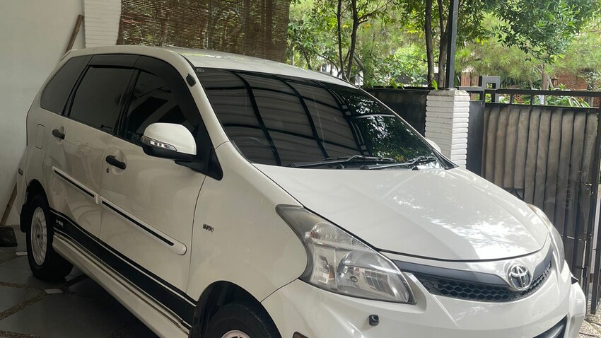 Toyota Avanza 2012 Bensin