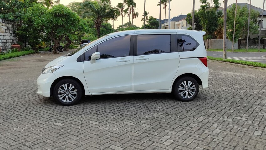 Honda Freed S AT 2013 Bensin