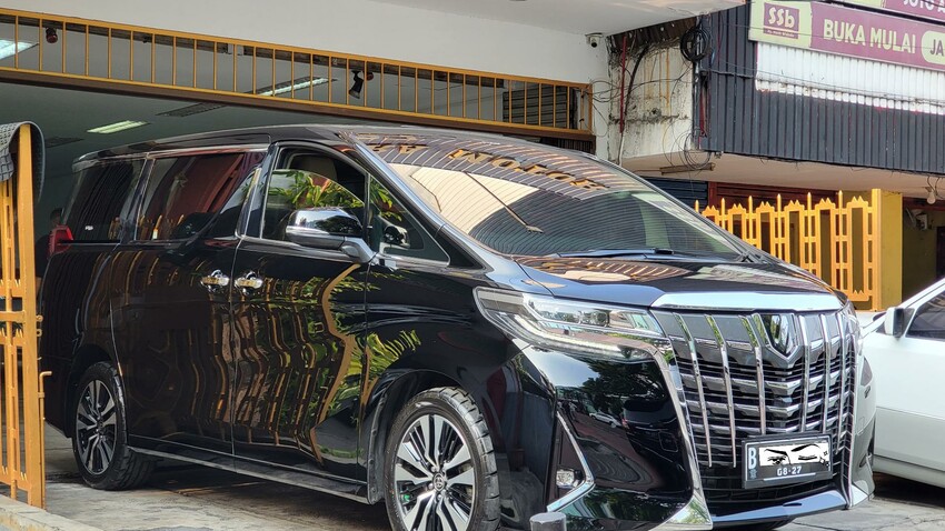 Alphard G 2022 Like New Low Km