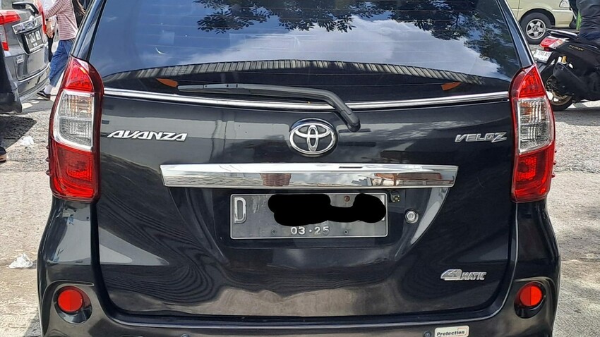 Toyota Avanza 2012 Bensin