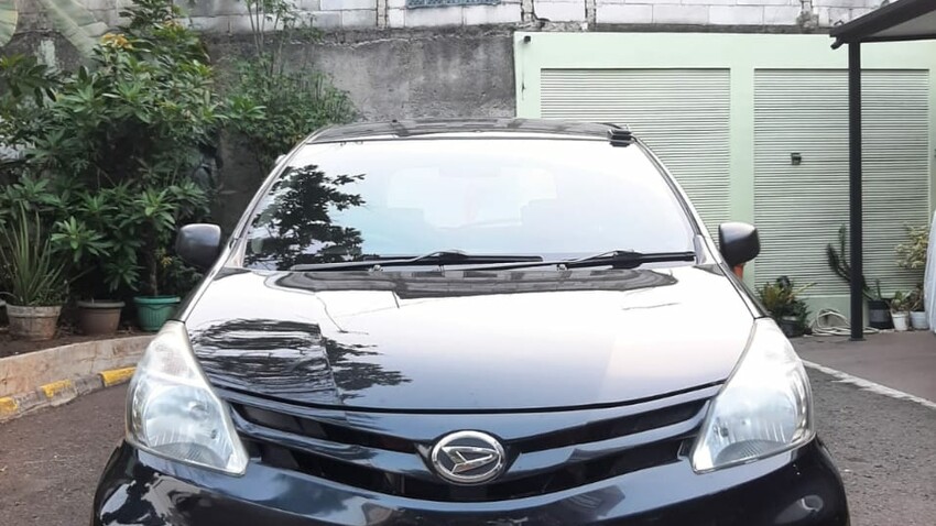 Daihatsu Xenia 2015 D 1.0 Manual ( TERMURAH )