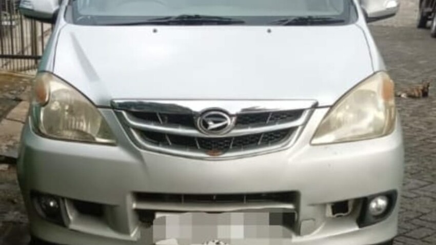 Daihatsu Xenia 1.3 xi 2011 Bensin