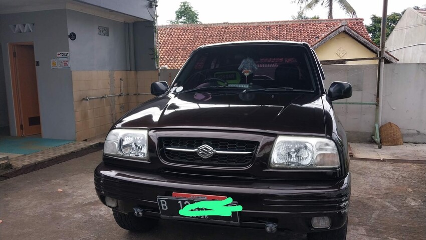 Suzuki Escudo 2004 Bensin