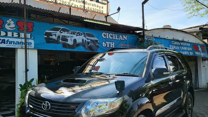 FORTUNER 2.5 G VNT TRD SOLAR AUTOMETIC TAHUN 2015