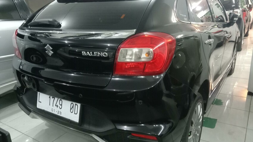 Suzuki New Baleno 2017 Hitam