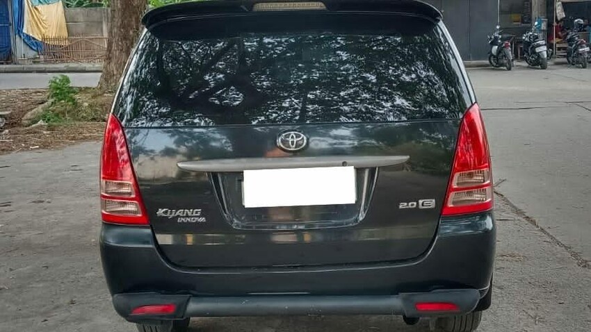 Toyota Kijang Innova 2008 Bensin