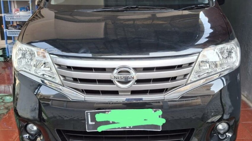 Nissan Serena 2014