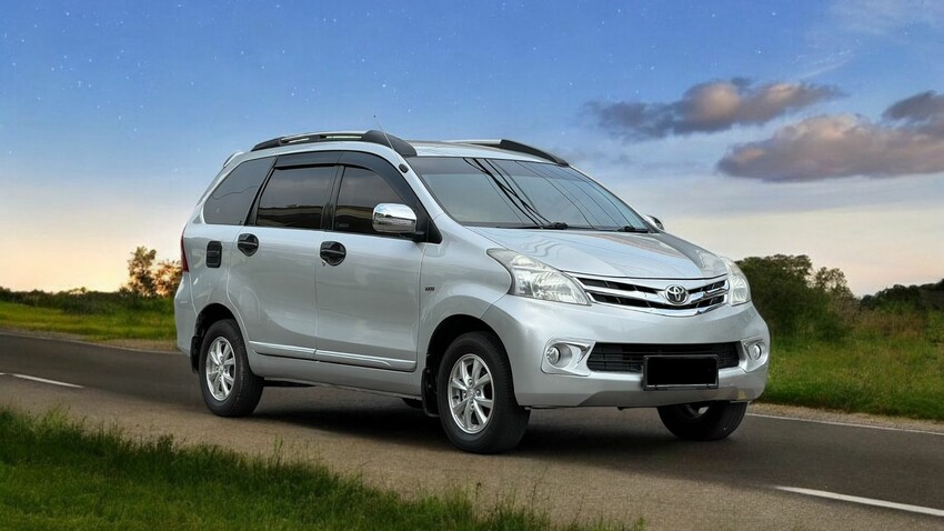 Toyota Avanza 2012 Bensin