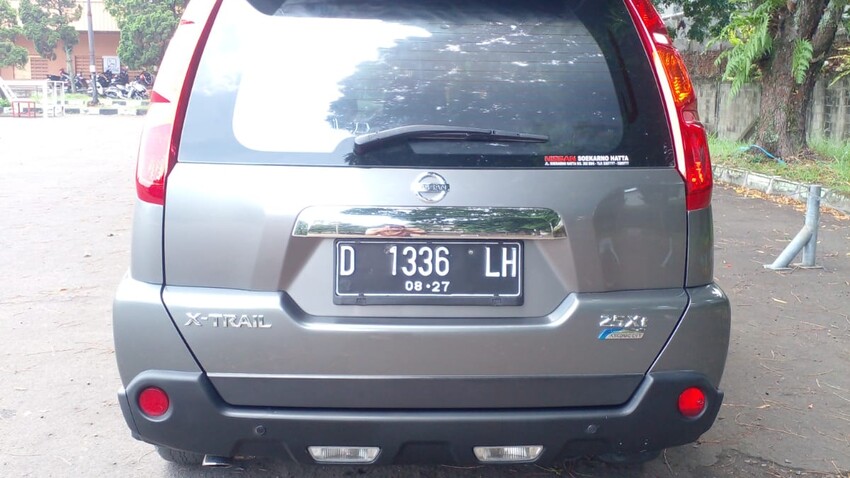 Km 69 RB x- trail xt 2.5 2009