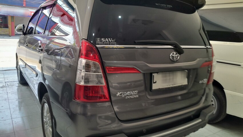 Toyota Innova G Diesel 2013 Abu-abu Manual