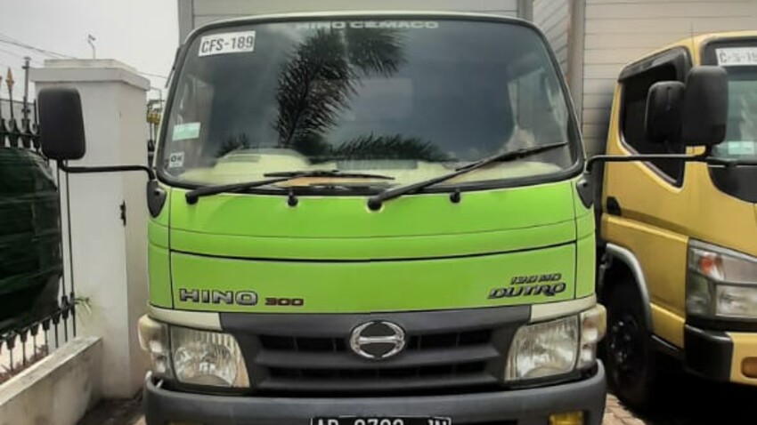 Hino Dutro 2012 Diesel