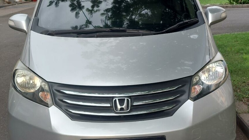 Honda Freed 2012 Bensin