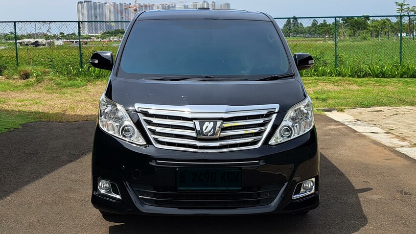 Toyota Alphard Q 3.5 2012