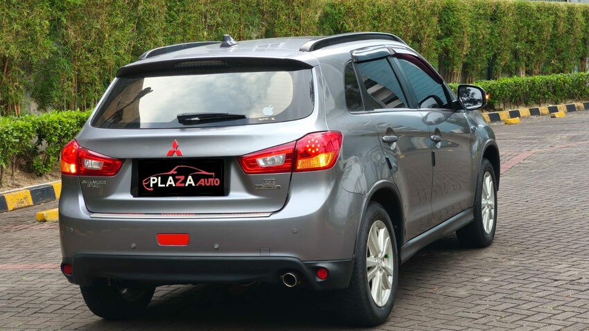 Mitsubishi Outlander Px Automatic  2015 Silver Siap Pakai