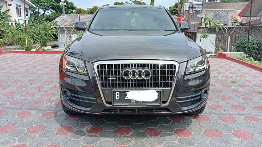 Di jual Audi Q5 TFSI 2.0 Quatro