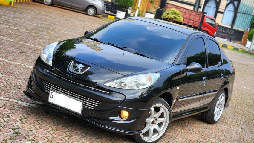 Peugeot 207 Sport AT 2011 FULL ORI ANTIK!