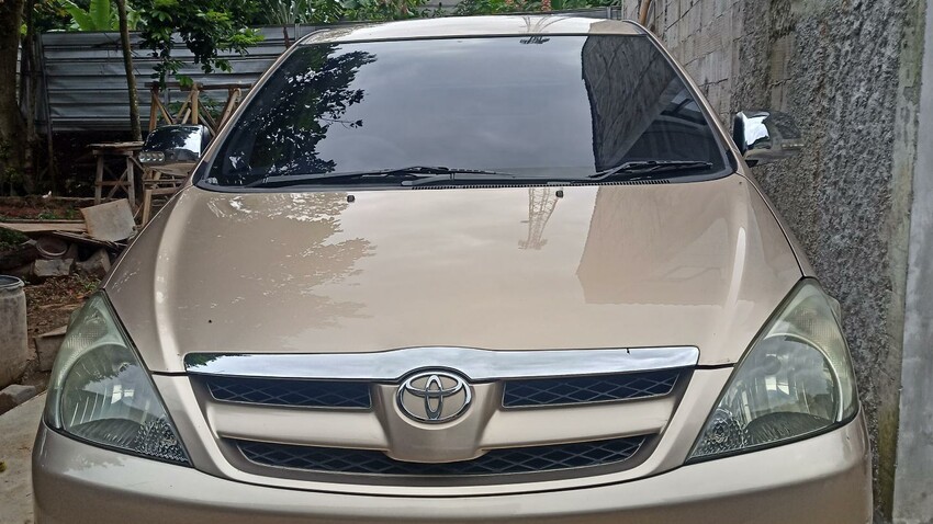 Toyota Kijang Innova 2008 Bensin