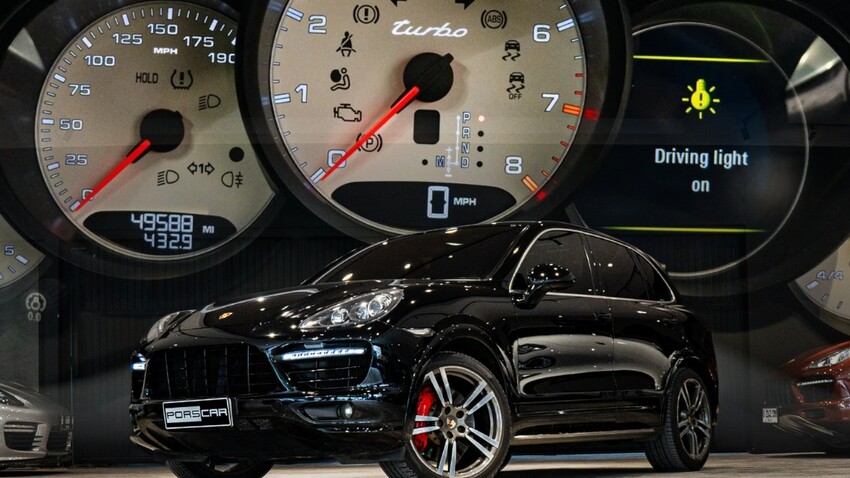 Porsche Cayenne Turbo 2012