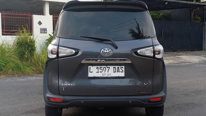 Toyota Sienta 2021 Bensin