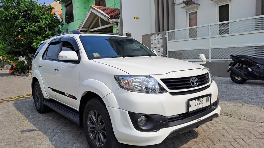 DP 30 JT TOYOTA FORTUNER 2.7 TRD ( BENSIN ) MATIC / AT 2013 #2013