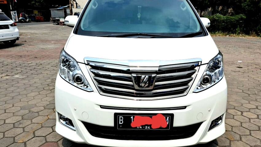 Toyota Alphard 2014 Bensin